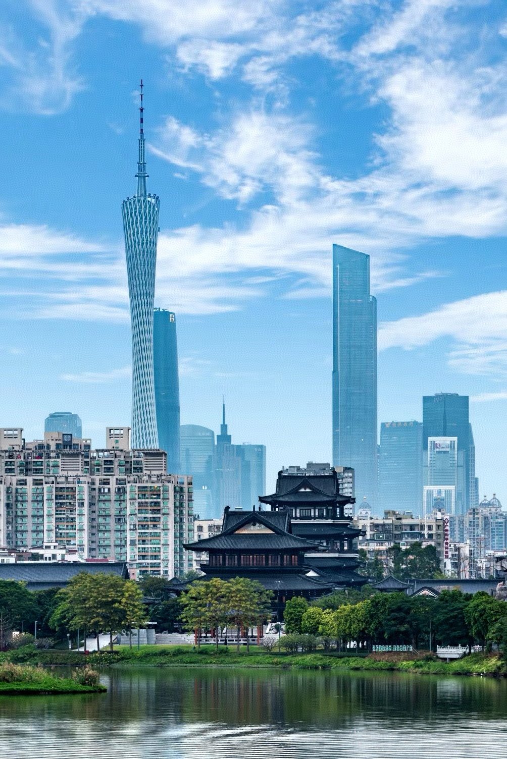 致敬广东，领导与同胞的团结时刻